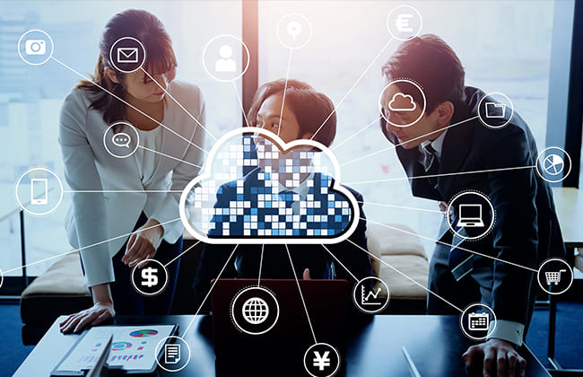 コストと人員を最小化